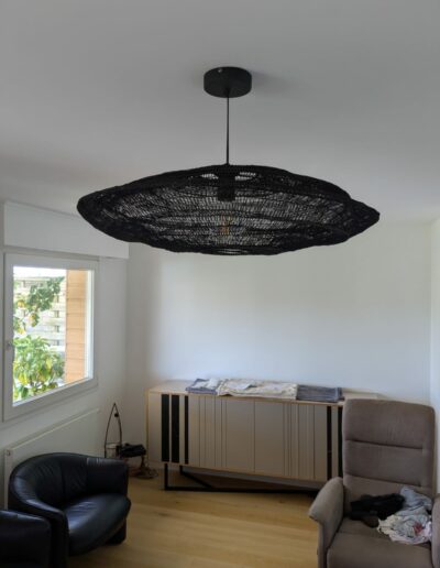 Installation d'un luminaire.
