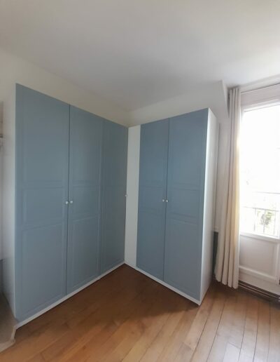 Montage d'un dressing.