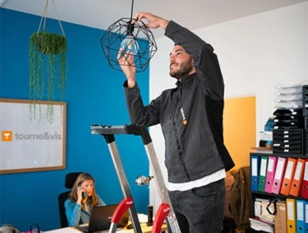 Maintenance électrique dans une entreprise